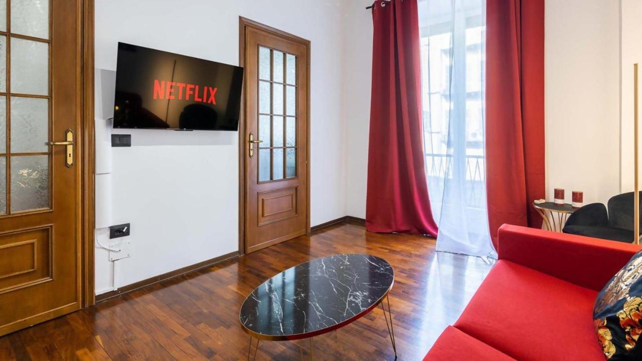 Porta Nuova Centro Elegante Suite Con Wifi Турин Екстер'єр фото